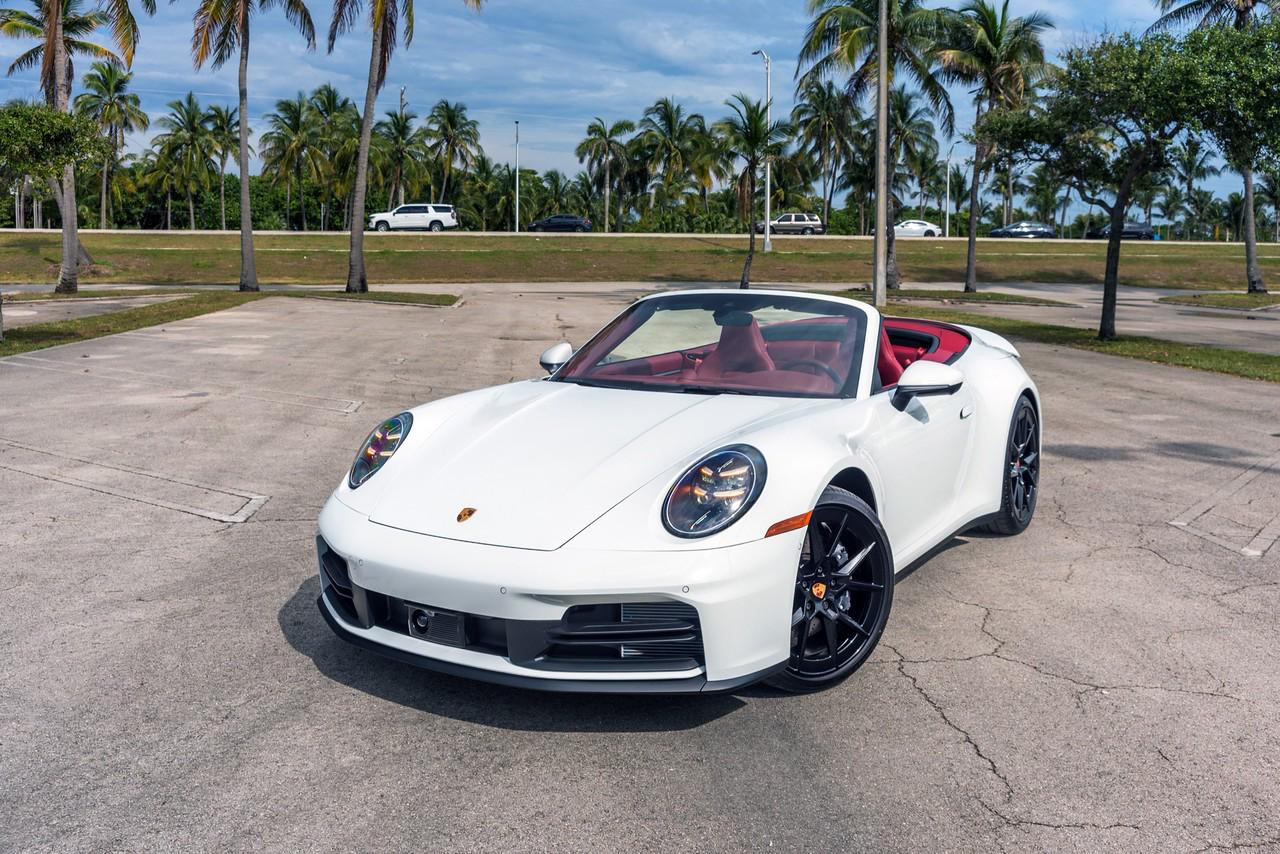 Aluguel Porsche 911 Carrera Cabriolet em Miami